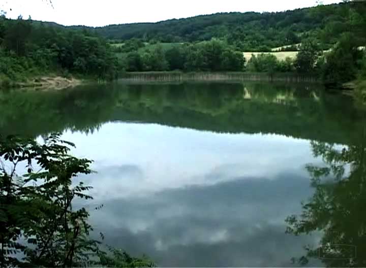 jezero05.jpg